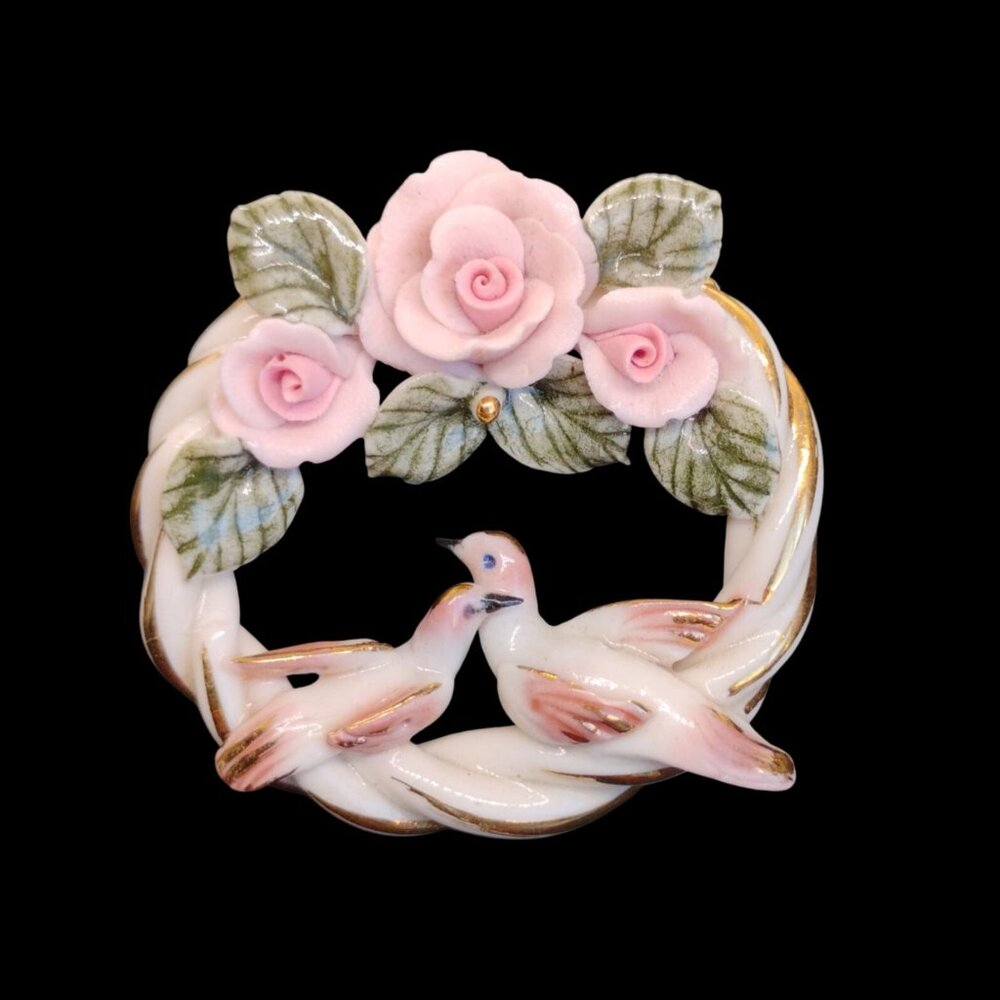 Vintage Porcelain Capodimonte Peace Doves & Pink Roses Wreath Brooch 1 5/8"